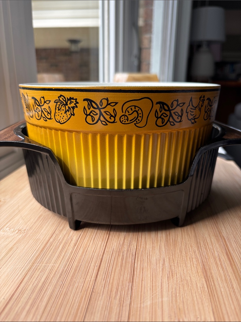Vintage Nordic Ware Harvest Gold casserole dish.